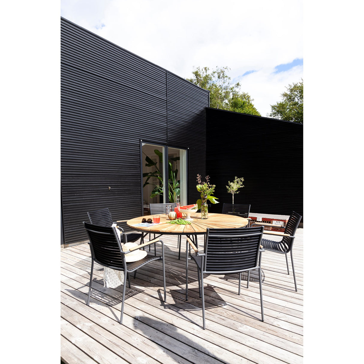 Mood Trädgårdsstol i Teak och Aluminium Svart