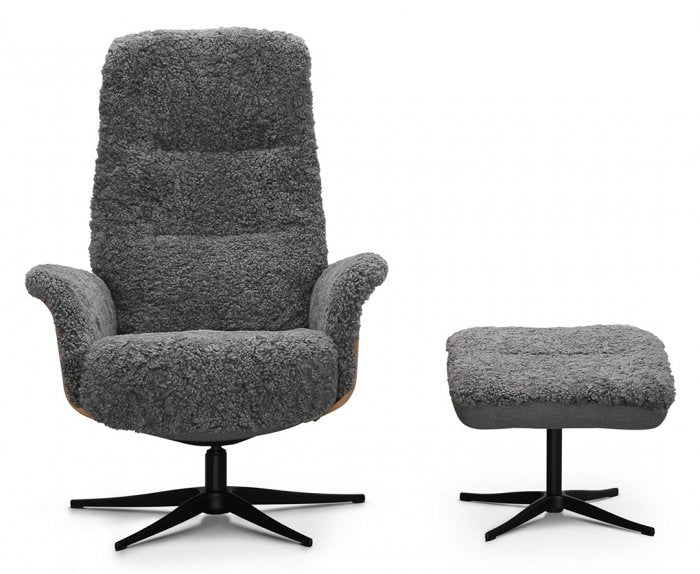 Fårö Snurrfåtölj ink Pall Fårskinn Grafit