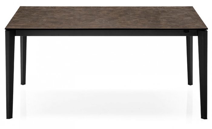 Pentagon Matbord 160-260 cm