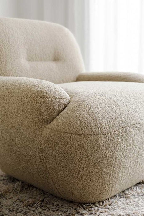 Uma Fåtölj Wildflower Cold Beige