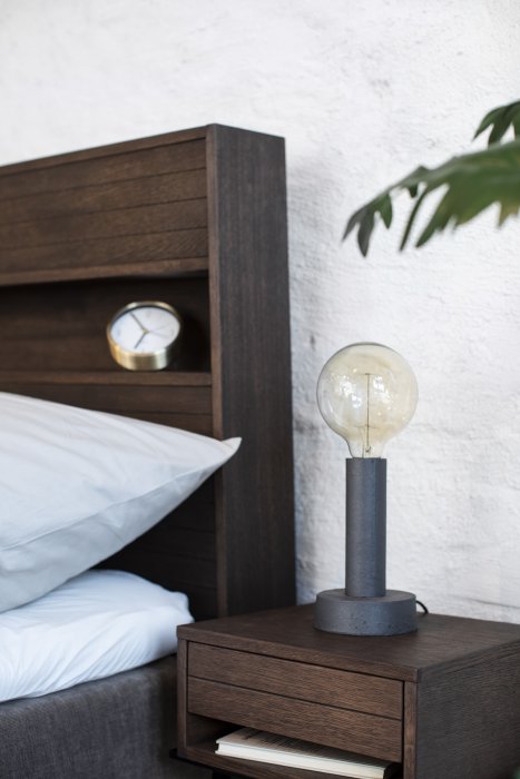 Trace Sänggavel 180 cm Rökoljad Ek