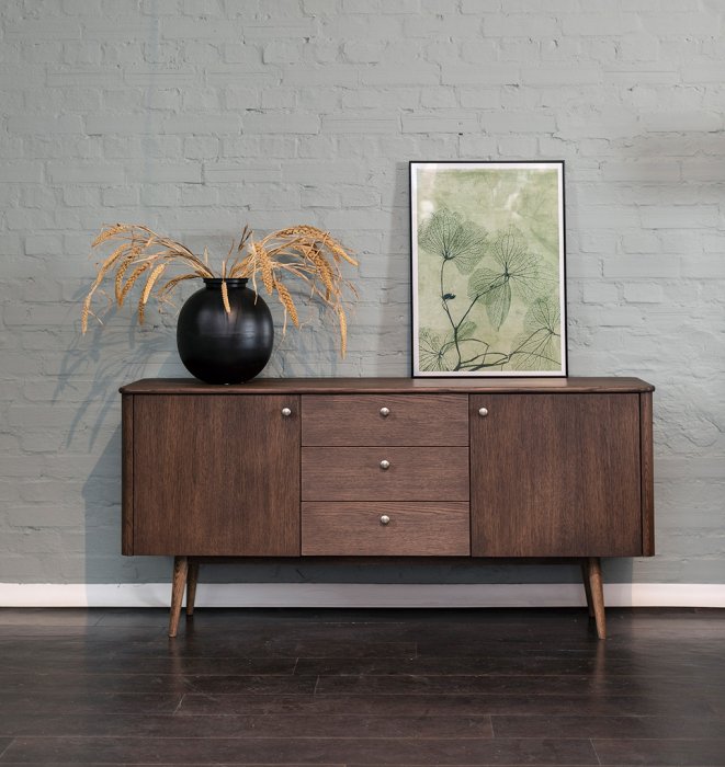 Löderup Sideboard Rökbetsad Ek