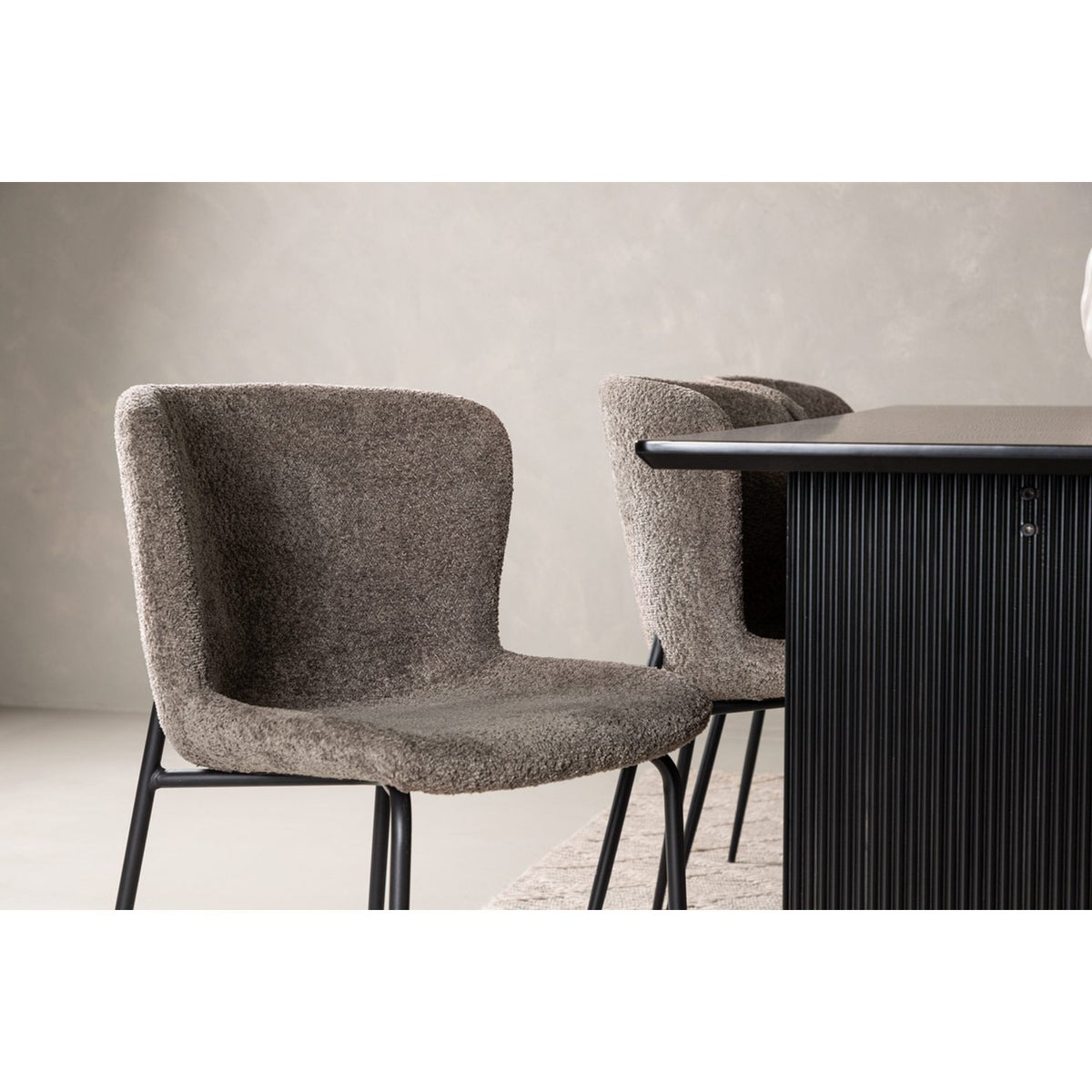 Vail, Modesto Rektangulär matgrupp Beige, Svart, Svart, 200 x 100