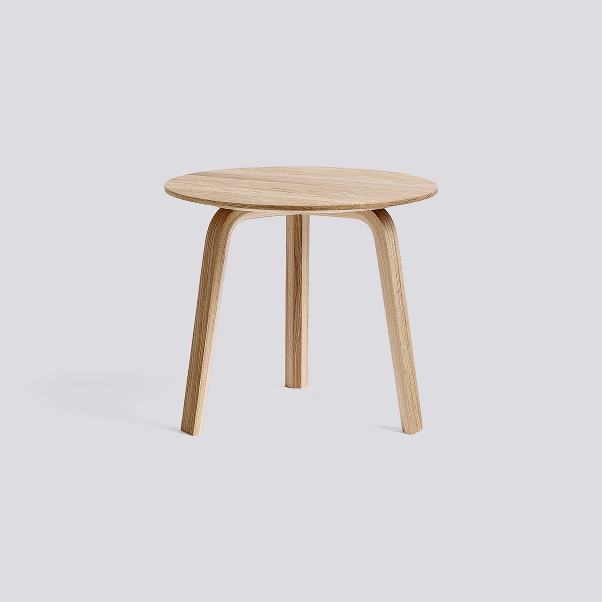 Bella Ø45 × H39 cm Soffbord ek med vattenbaserad lack