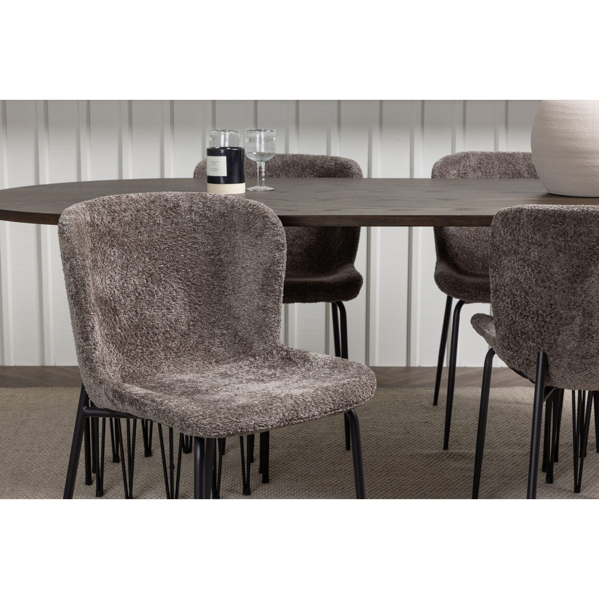Stone, Modesto Oval matgrupp Svart,Brun, Svart, mocka, 220 x 100