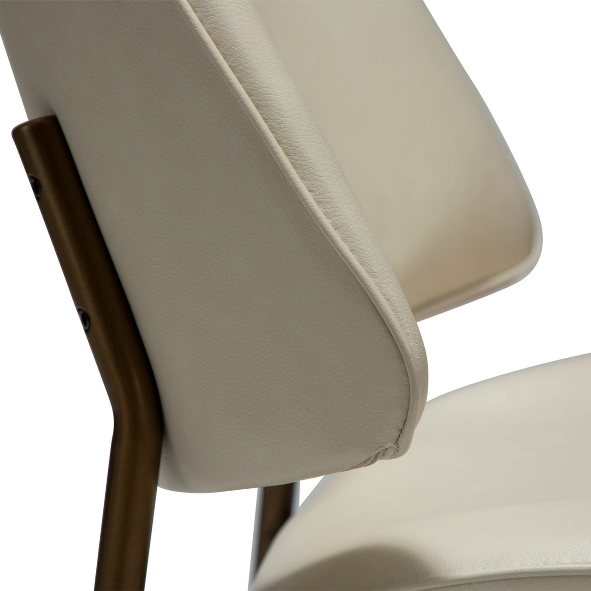 Ohmy Stol Frosted Almond