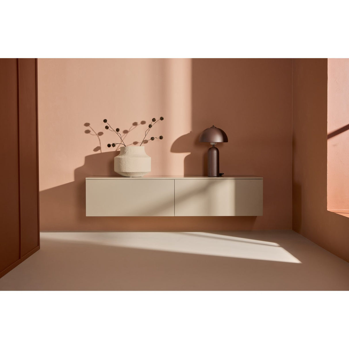 Frihamn Byrå Beige