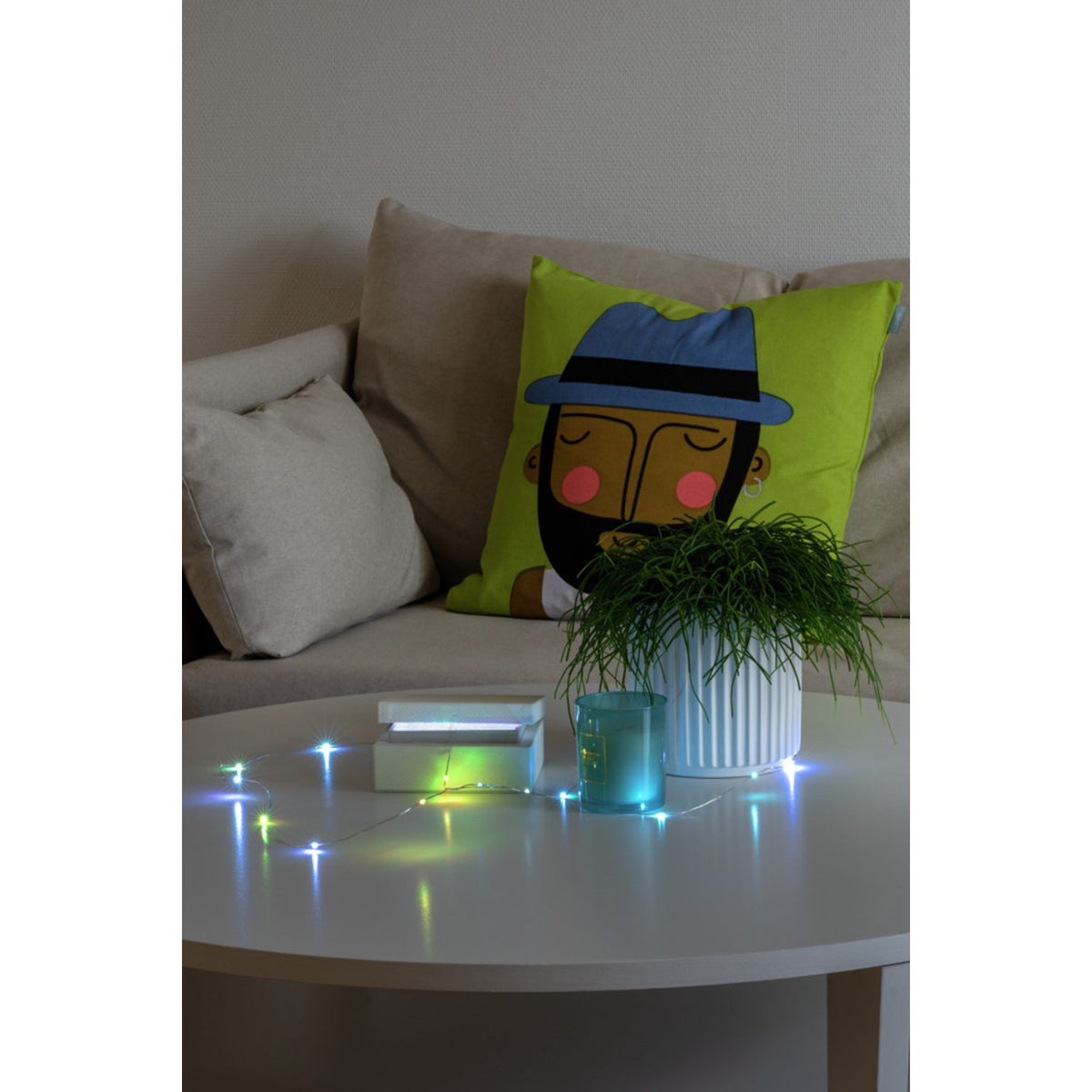 Färgskiftande Micro LED Silverkabel Ljusslinga Inomhus 50 Lampor (4.9m)