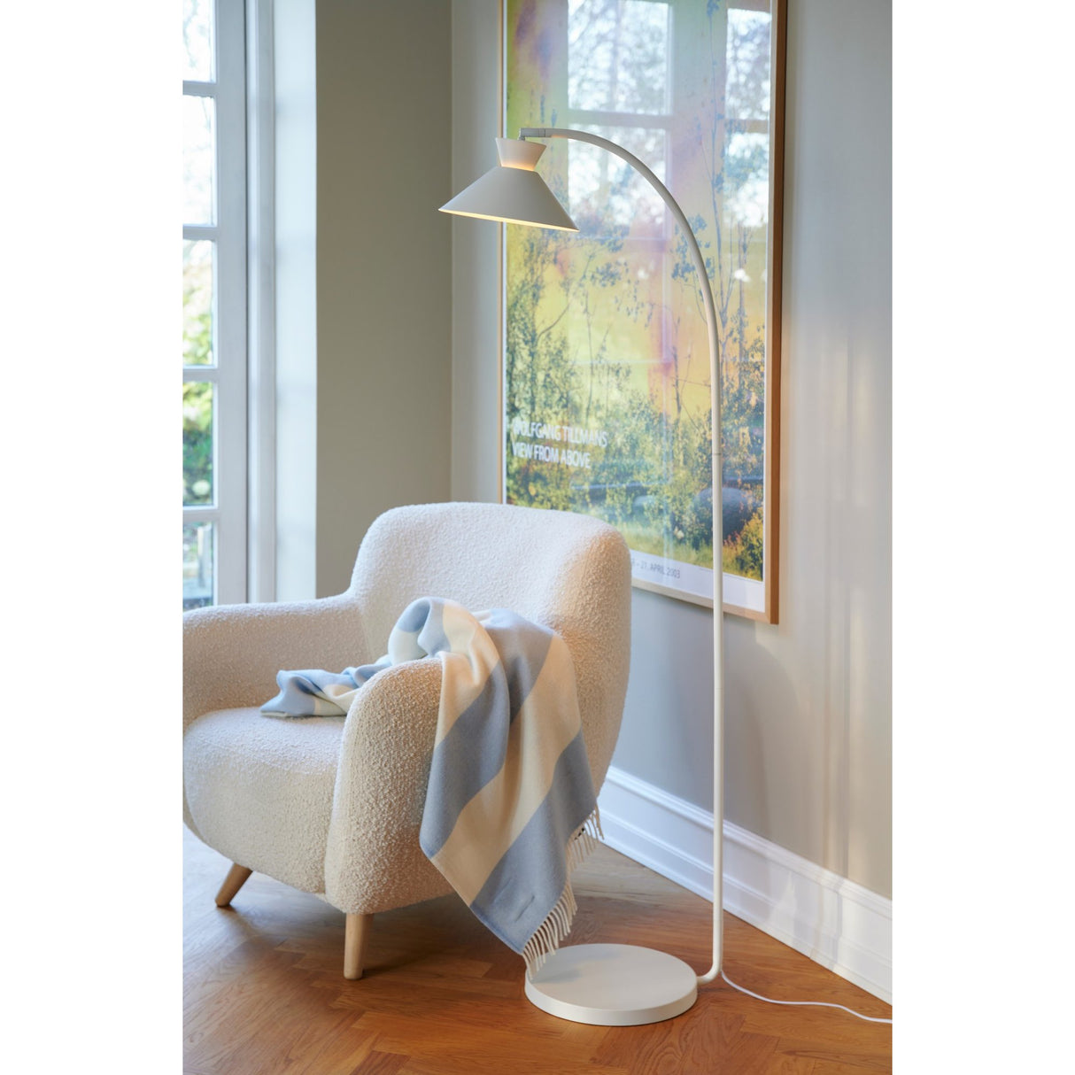 Dial Golvlampa Vit