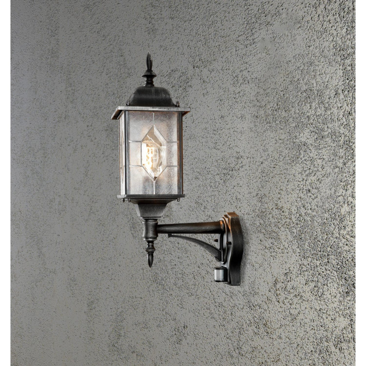 Milano E27 PIR Rörelsevakt Svart Vägglampa Ute