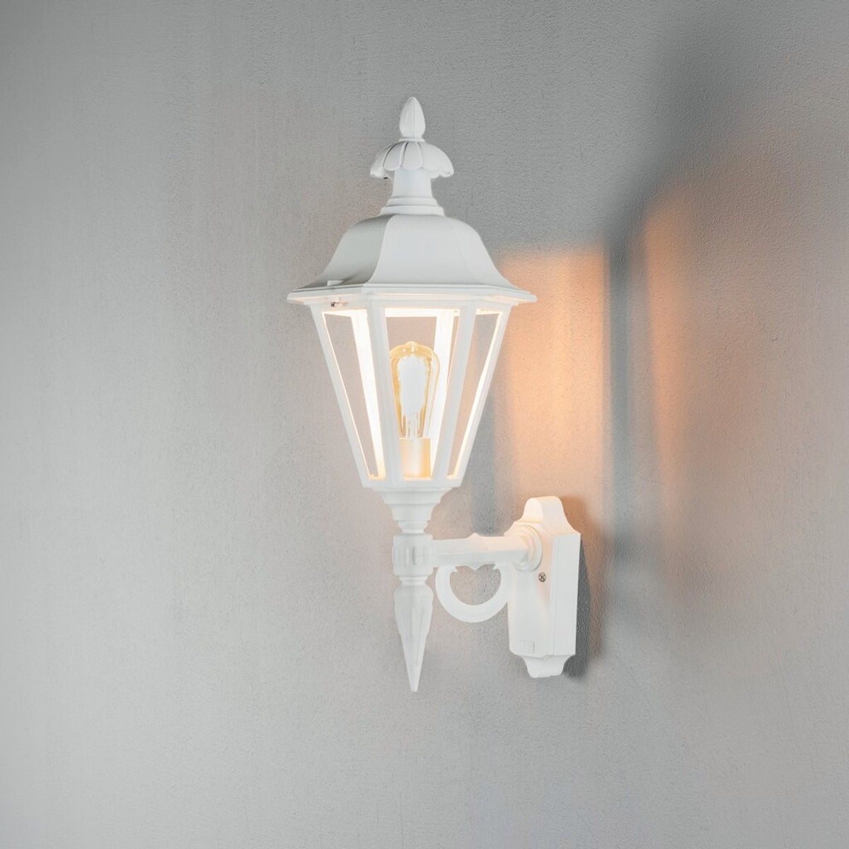 Pallas E27 Stor Vägglampa Ute Upp, Mattvit