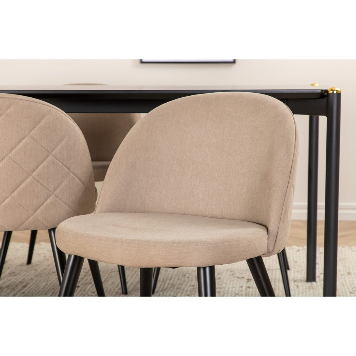 Pelle, Velvet Rektangulär matgrupp Beige, Svart, Linne