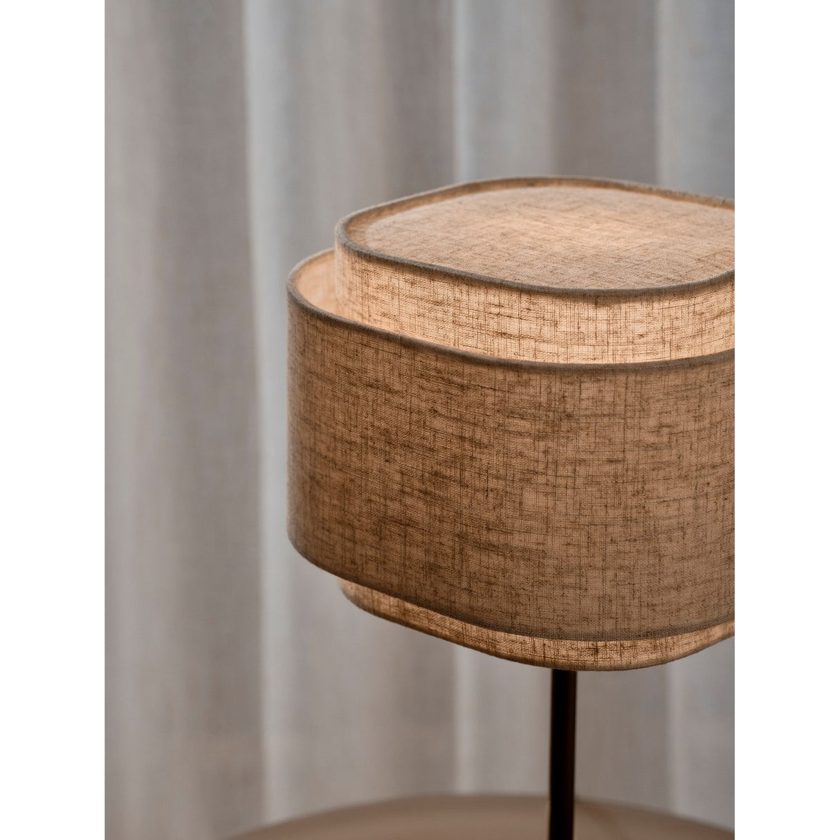 Takai Beige Bordslampa
