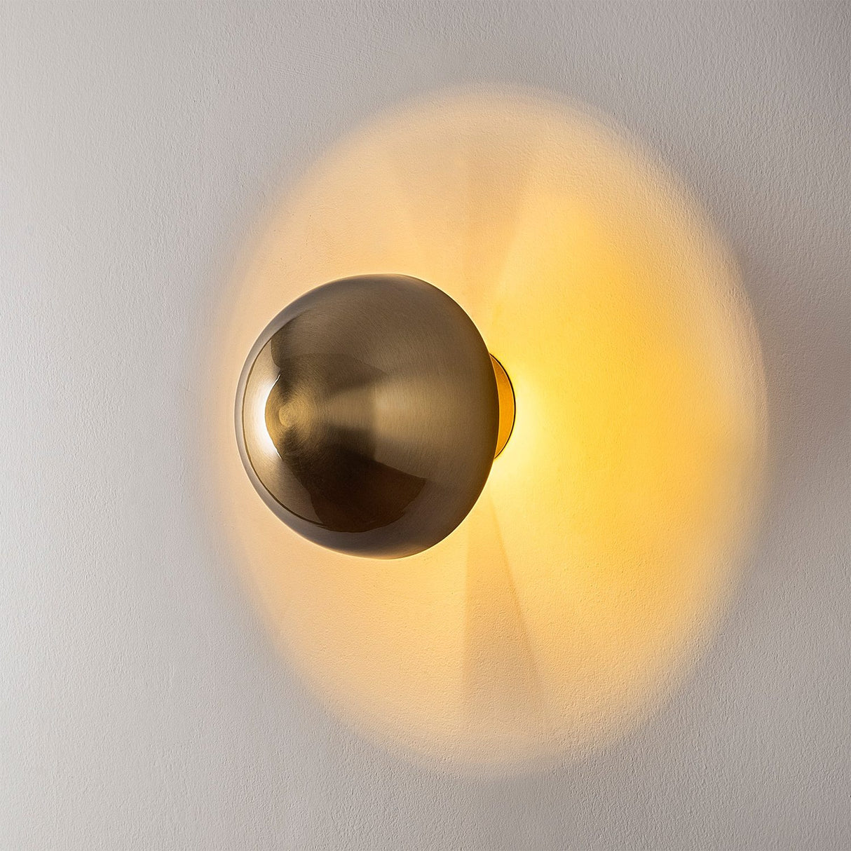 Cajo Vägglampa Guld 16 cm