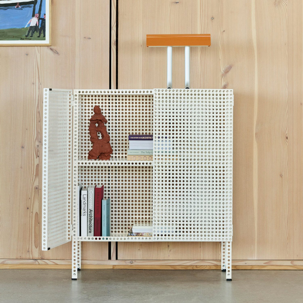 Perforated Cabinet litet 89 × 40 × 66,5 cm Skåp Wine red