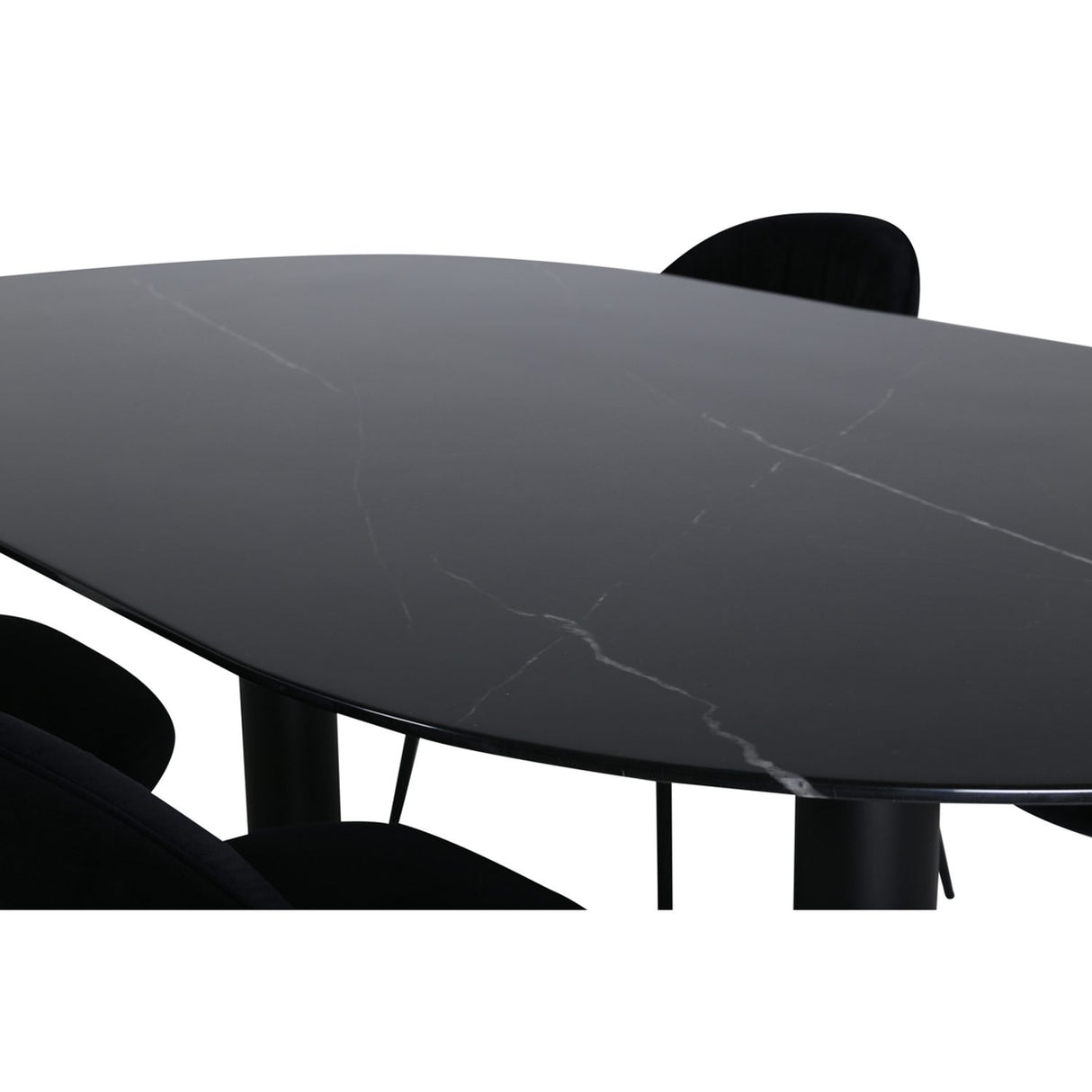 Pillan, Wrinkles Oval matgrupp