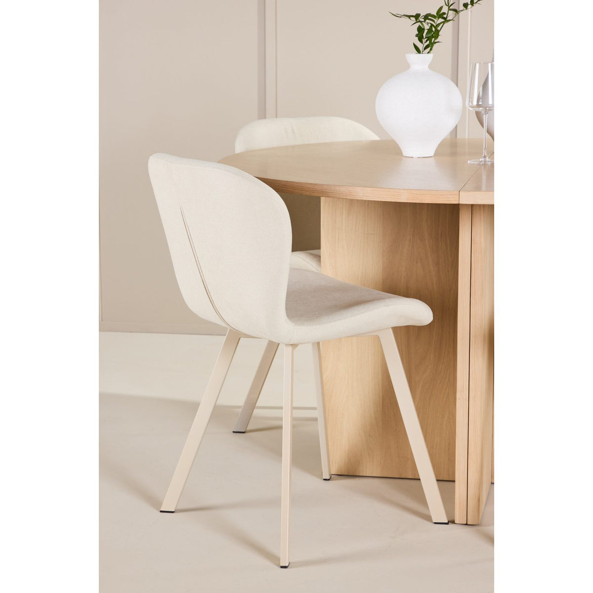 Strada, Lilja Oval matgrupp Beige, Vitpigmenterad, ⌀120