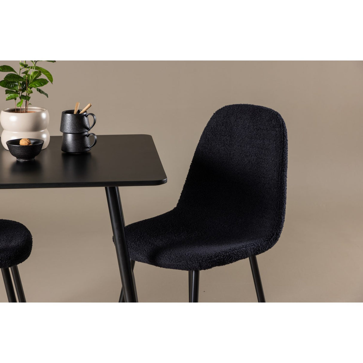Polar, Polar Rektangulär matgrupp Svart, Svart, 75 x 75