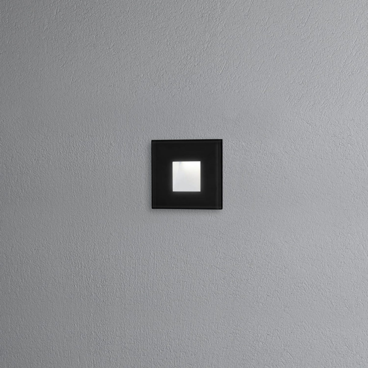 Chieri Liten HP-LED Vägglampa Ute Svart
