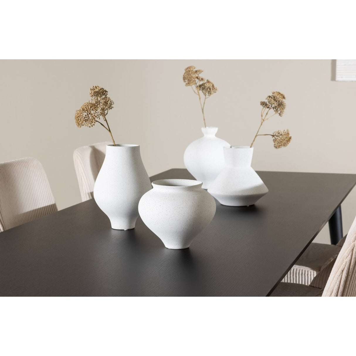 Ellis, Leone Rektangulär matgrupp Beige,Svart, Svart, 230 x 85