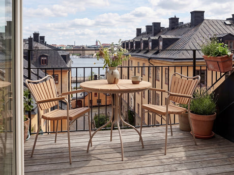 Ellen Trädgårdsstol i Teak och Aluminium Sandy Grey