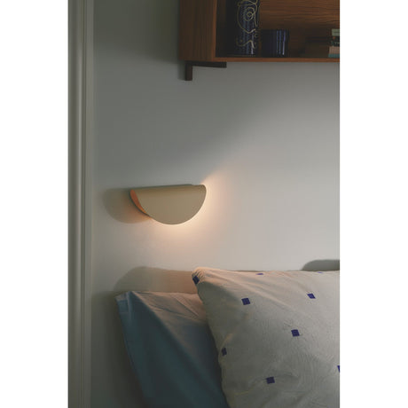 Model 2110 Vägglampa Beige