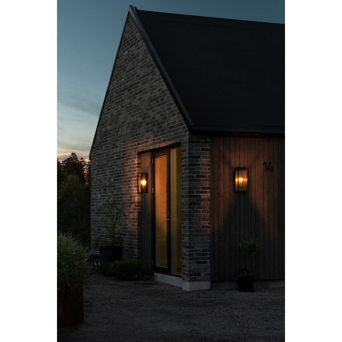 Carpi E27 Vägglampa Ute Svart/Mässing, Stor (20.5 cm)