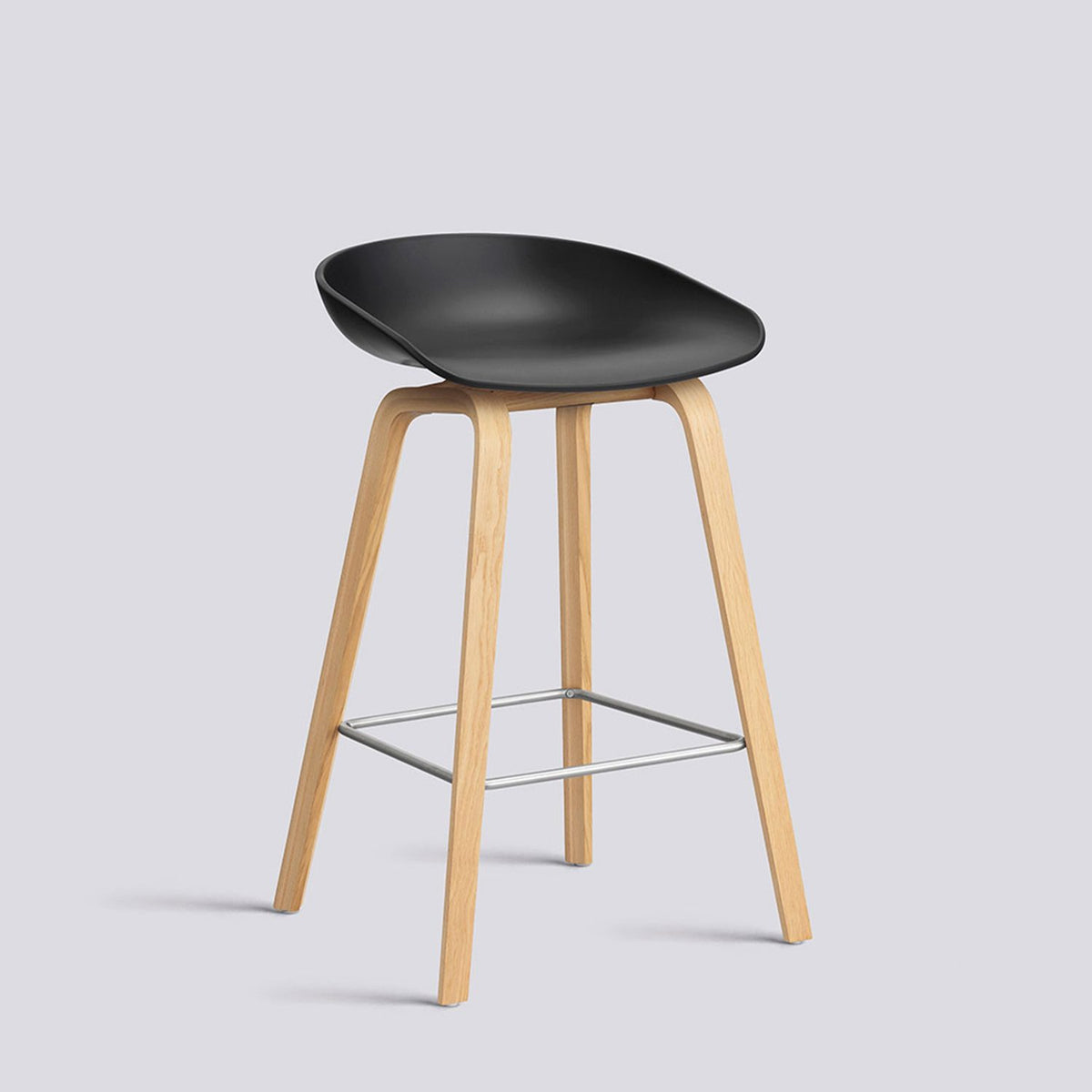 AAS 32 65 cm Barpall Black 2.0, ekfaner med vattenbaserad lack, Rostfritt stål