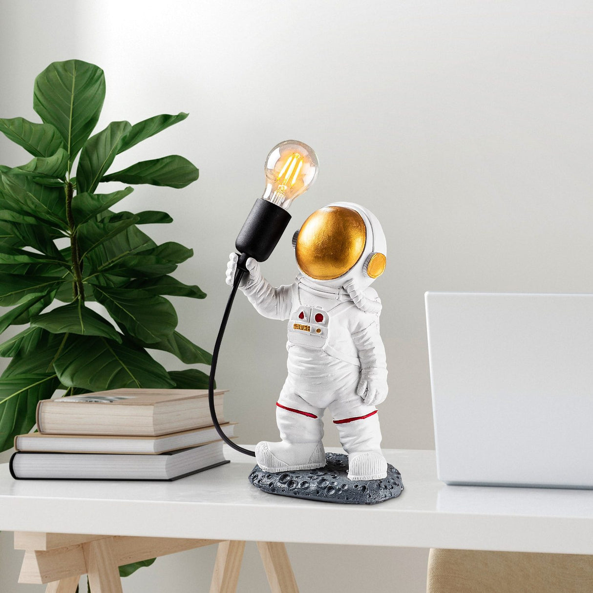Infinita Bordslampa Flerfärgad