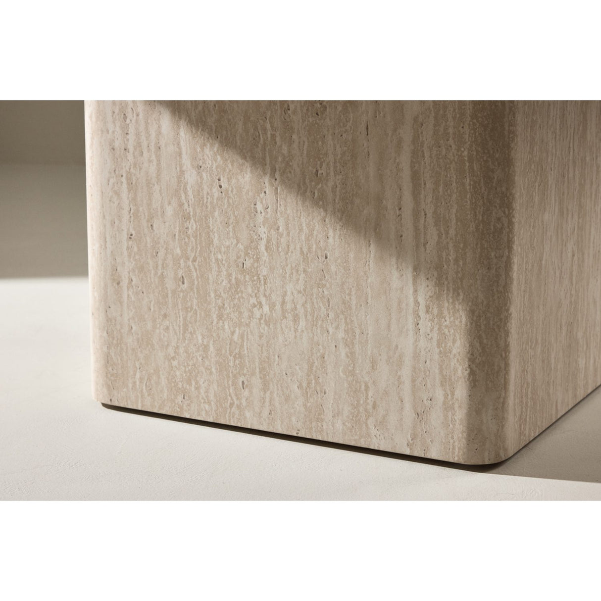 Qvart Soffbord Beige, 80 x 80