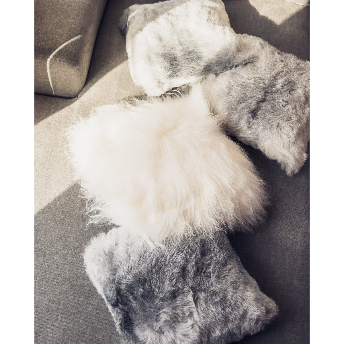 Iceland 50 cm Lammskinnskudde Wild White