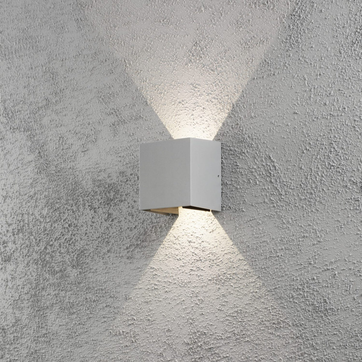 Cremona HP-LED 2x3W 13.5 cm Vägglampa Ute Grå