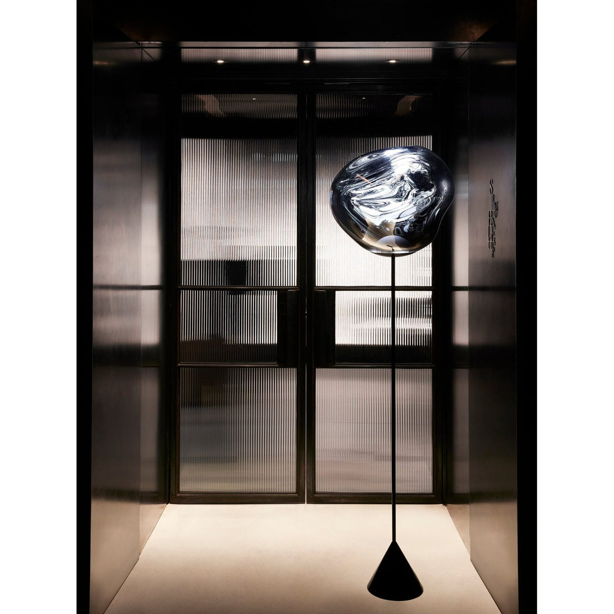 Melt Golvlampa Smoke