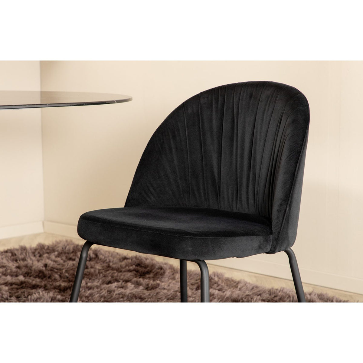 Pillan, Wrinkles Oval matgrupp