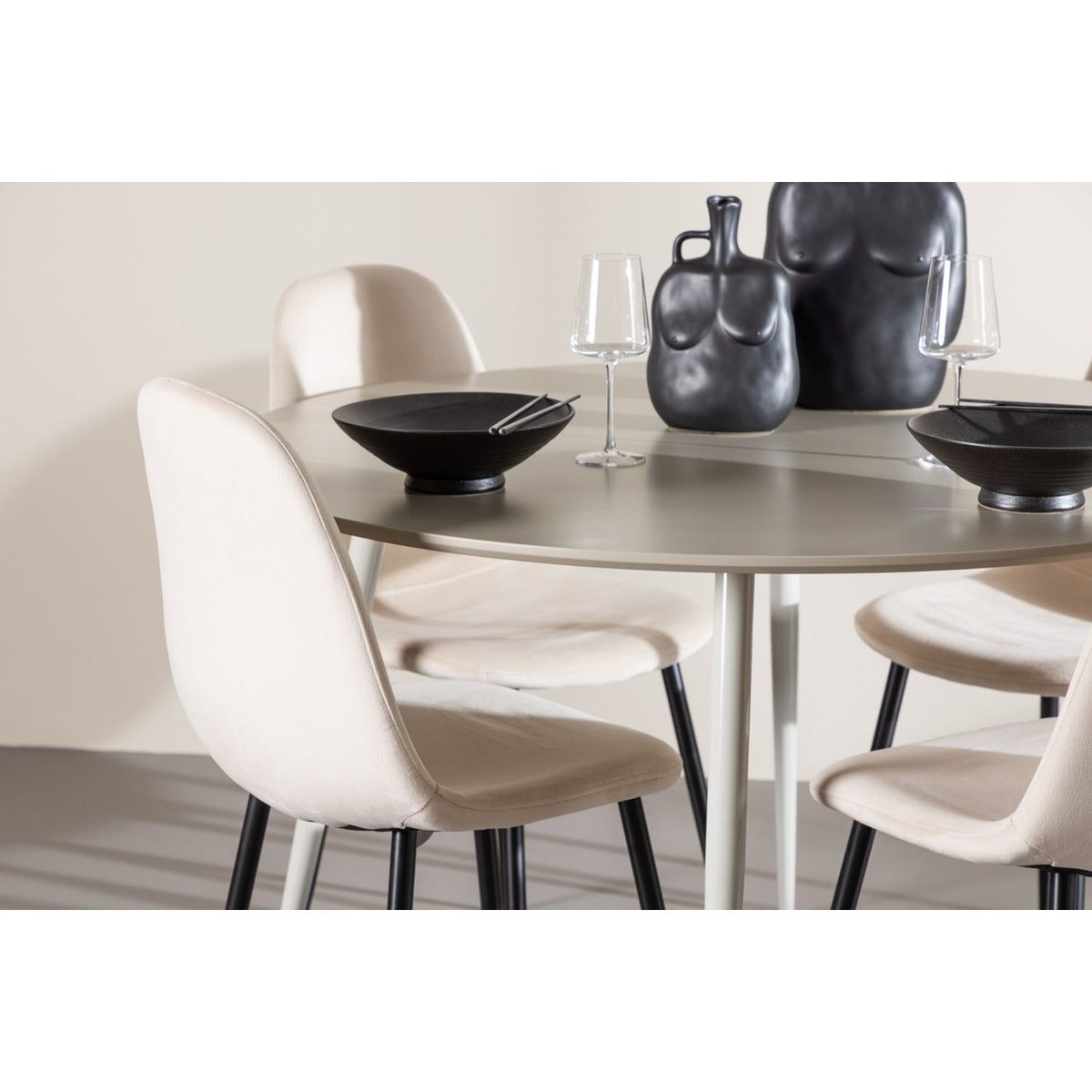 Plaza, Polar Rund matgrupp Beige,Svart, Beige, ⌀120
