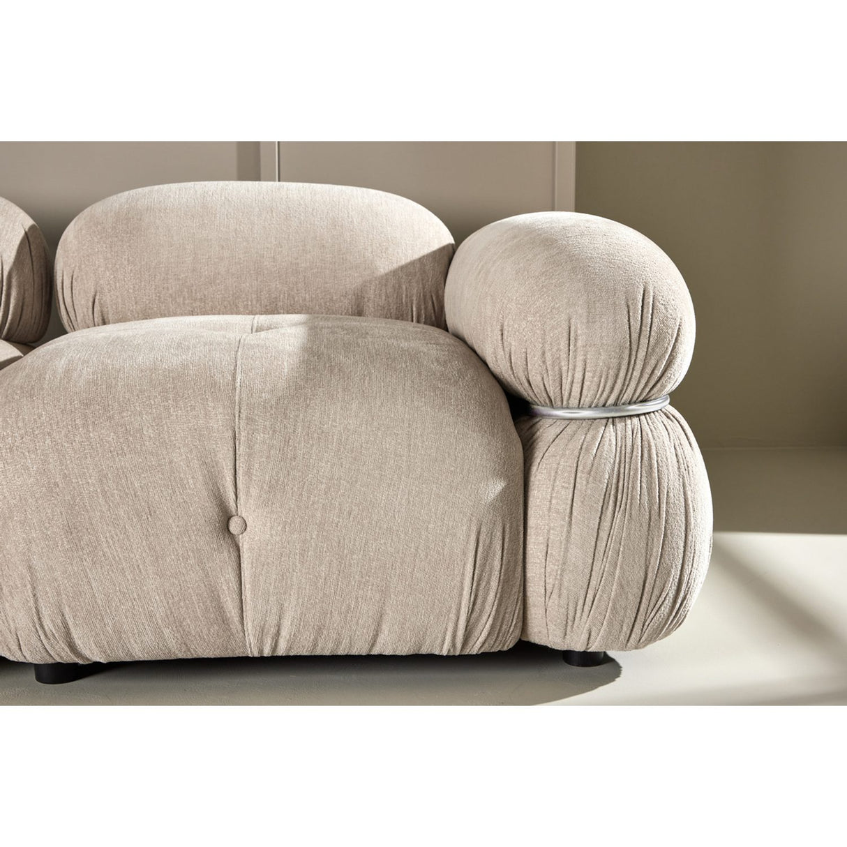 Mika 2-sitssoffa Beige, Silver