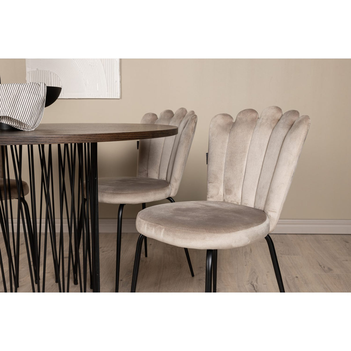 Stone, Limhamn Rund matgrupp Beige,Svart, Svart, mocka, ⌀120