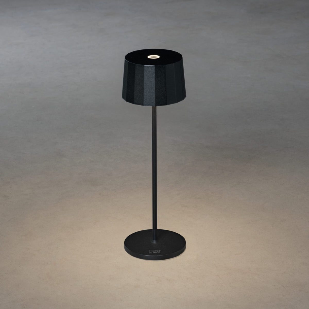 Positano USB Dimbar Bordslampa Ute Svart