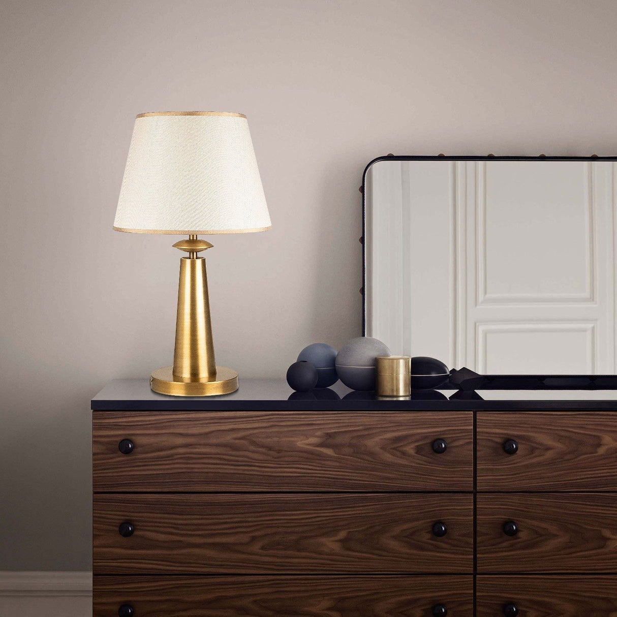 Luanda (43 x 34 x 43 cm) Antik Bordslampa
