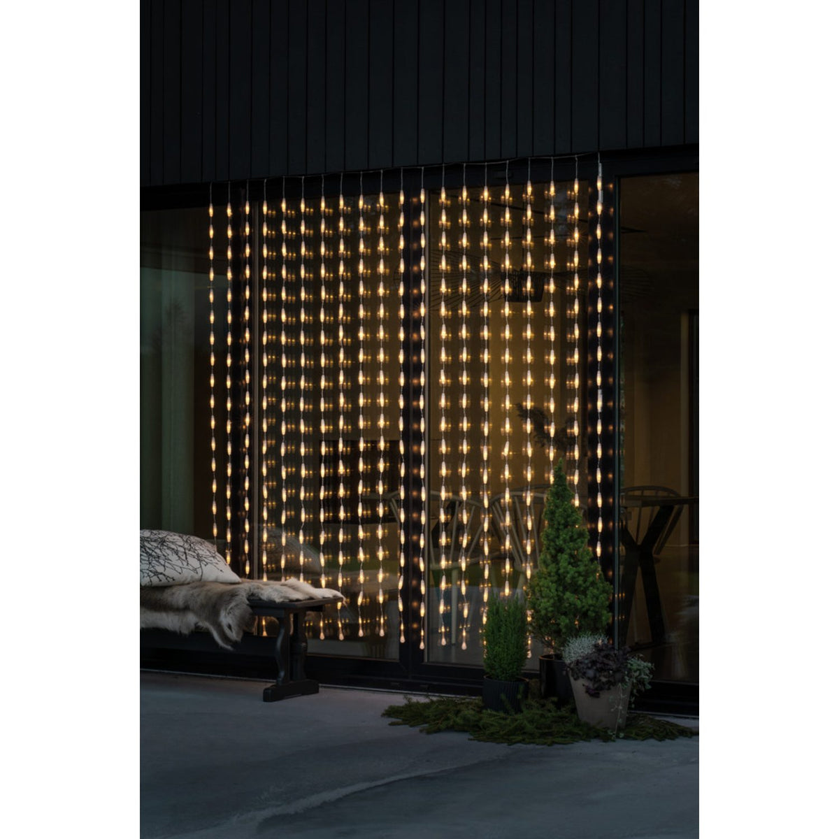 Gardin Droppar LED Ljusslinga Ute 200x200 cm, Varmvit