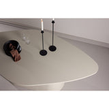 Diamant Ovalt matbord Beige