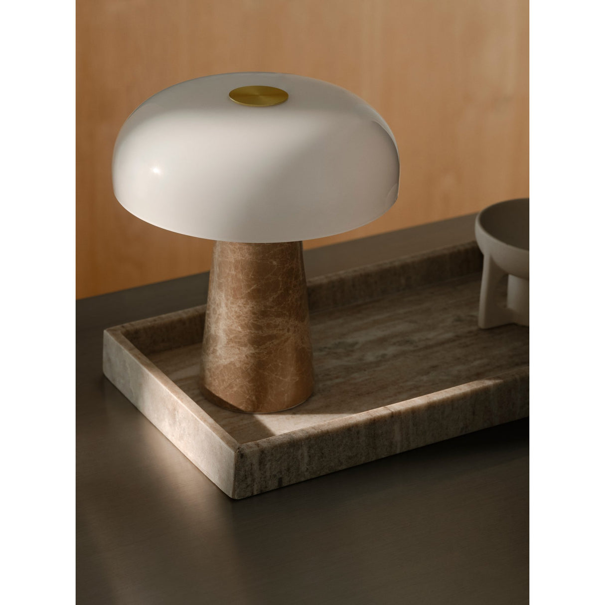 Glossy Bordslampa Beige