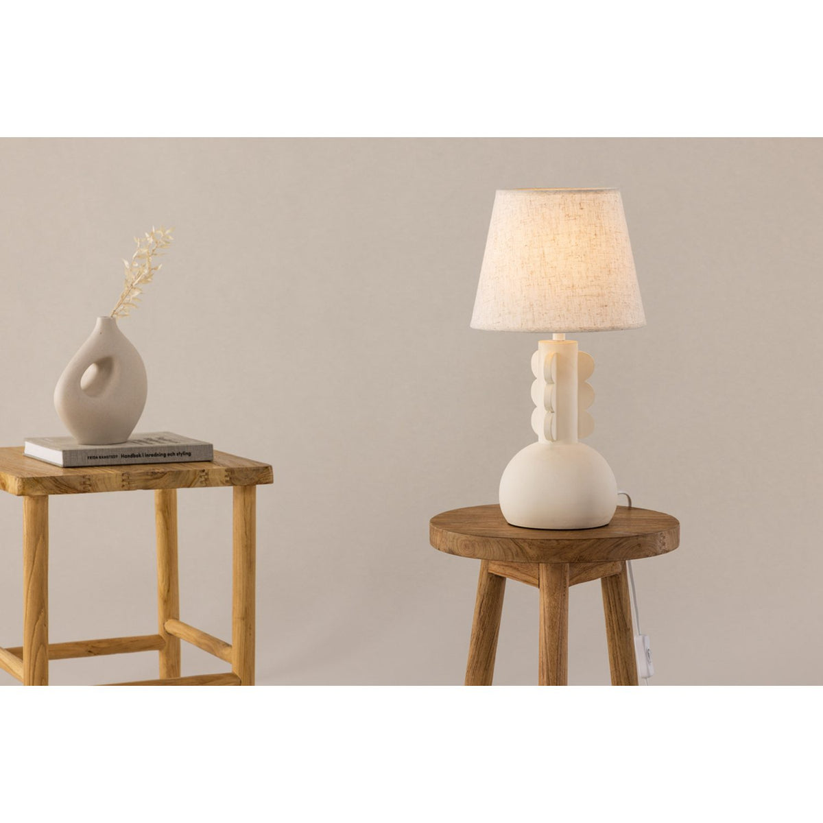 Mellerud Bordslampa Beige, 43