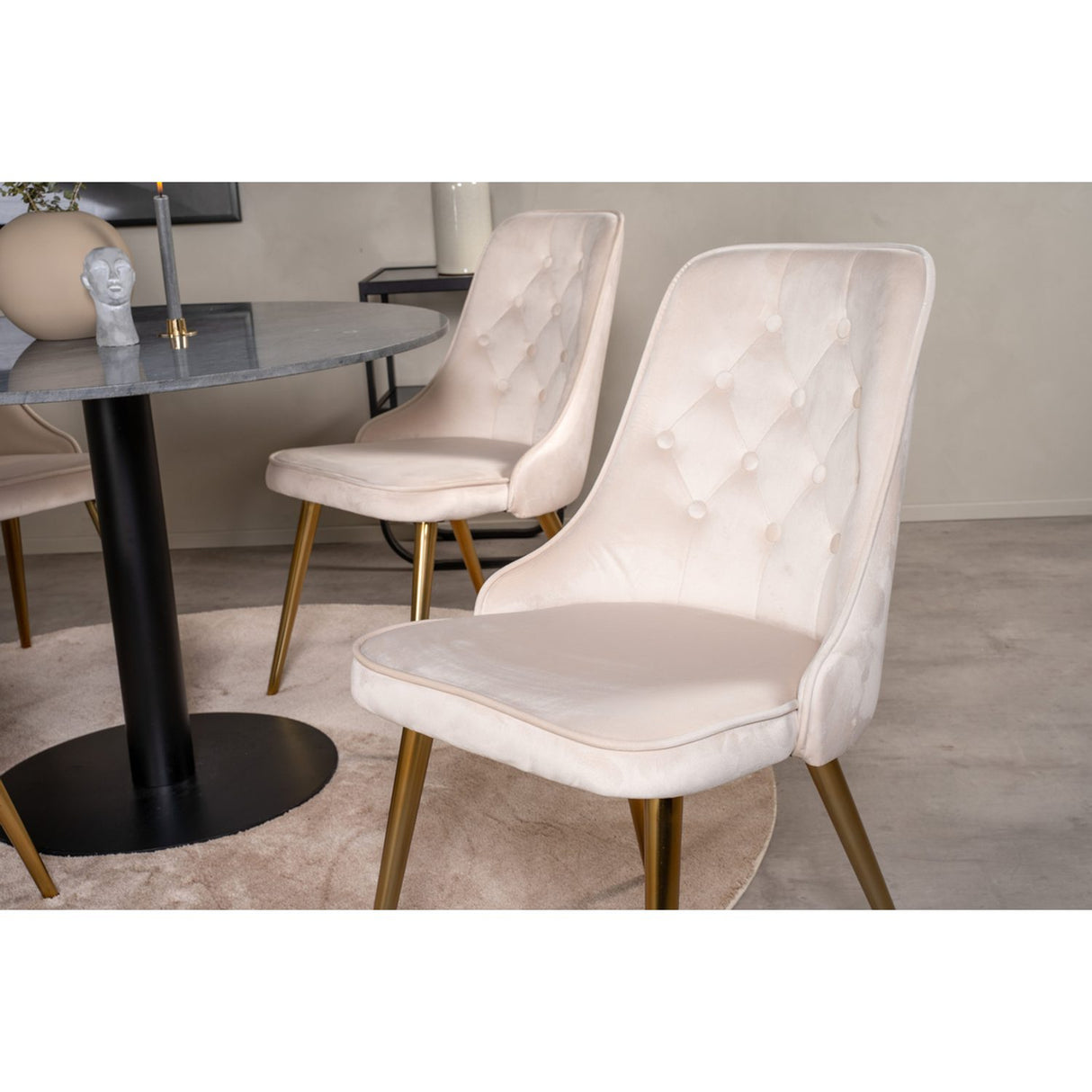 Estelle, Velvet Deluxe Rund matgrupp