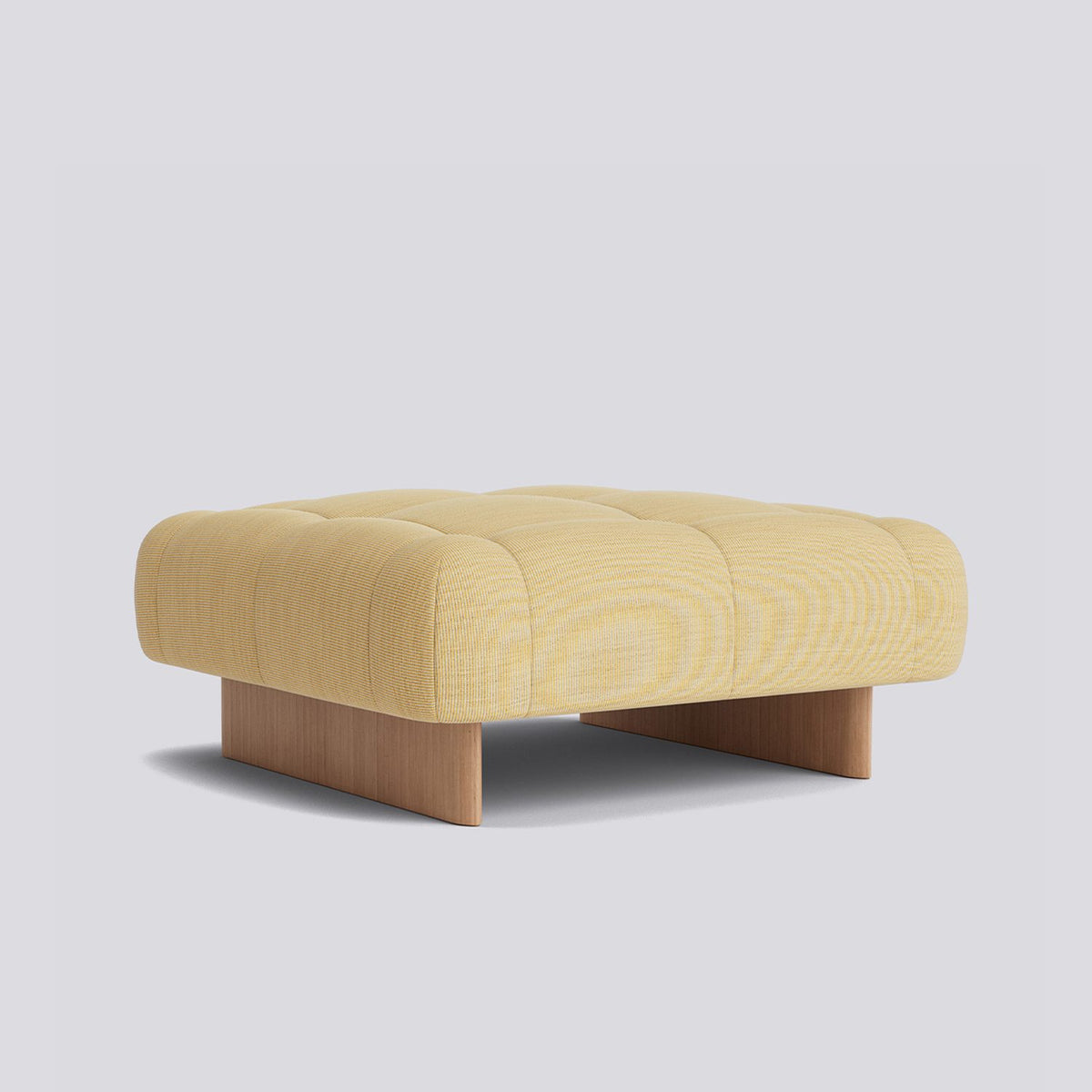Quilton Lift 105 × 105 cm Fotpall Yuma 833, ekfaner med vattenbaserad lack