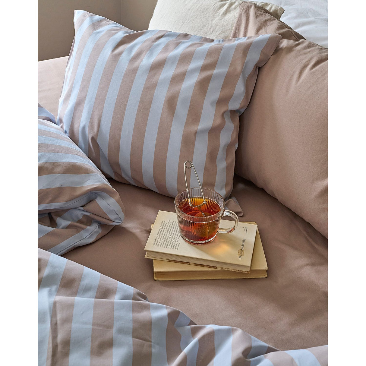 2-Dels Set Sanna Stripe Multi Påslakanset Enkelsäng