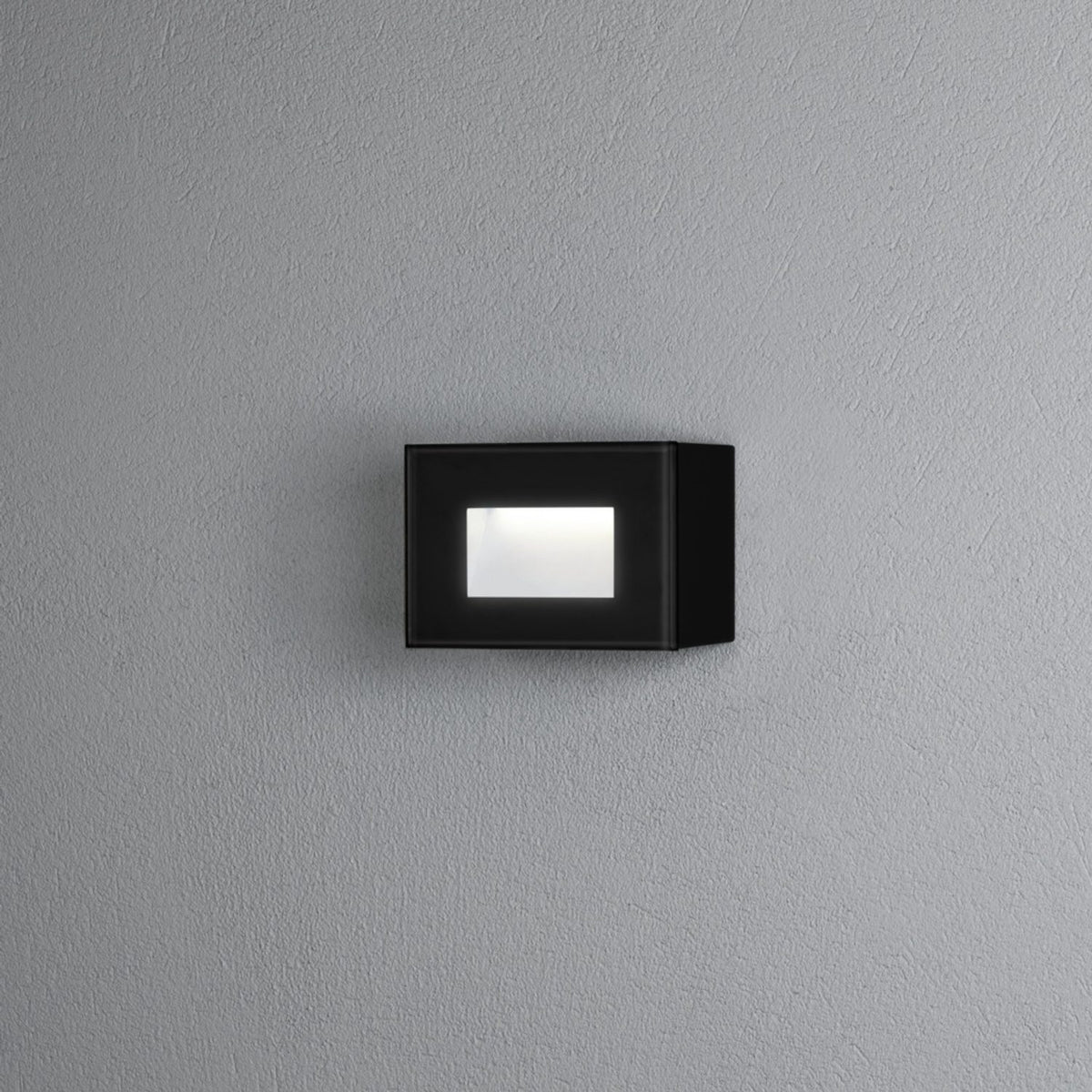 Chieri HP-LED 4W Vägglampa Ute Svart