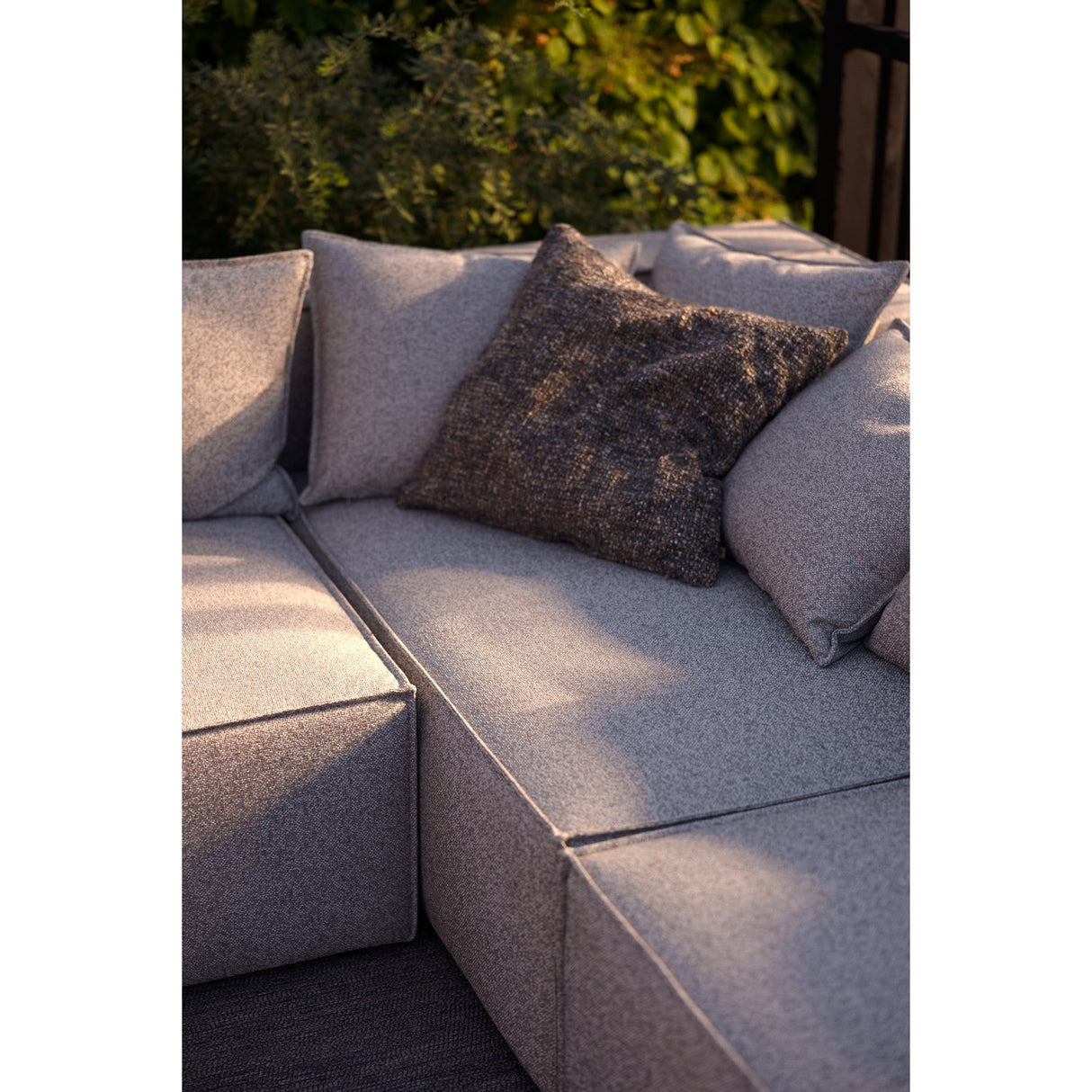 Muki Avslut Light Taupe Vänster