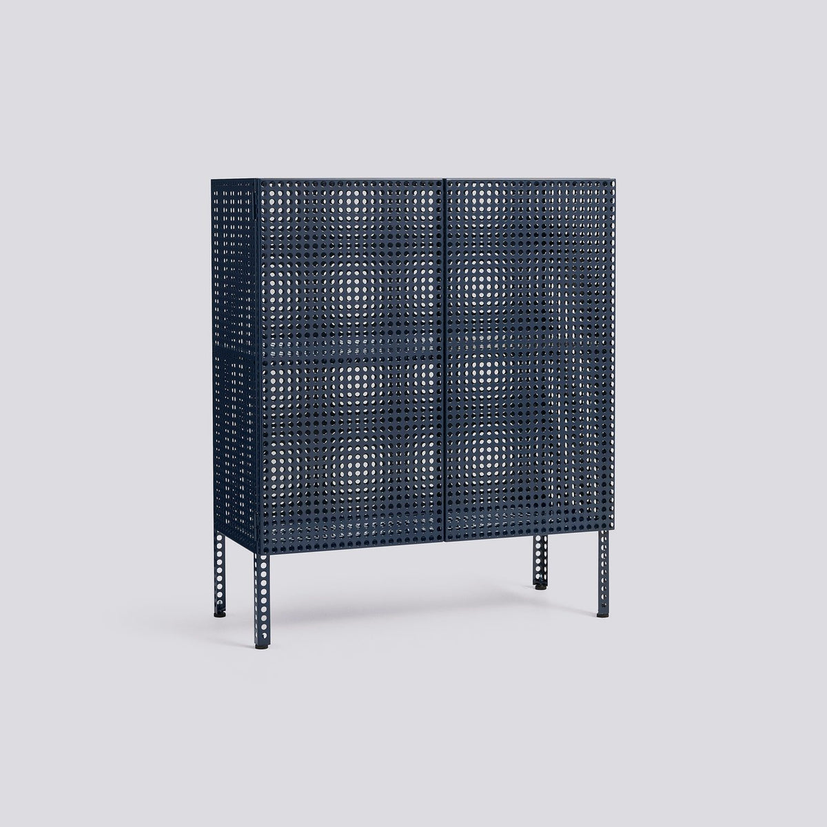 Perforated Cabinet mellan 89 × 40 × 106,5 cm Skåp Steel blue