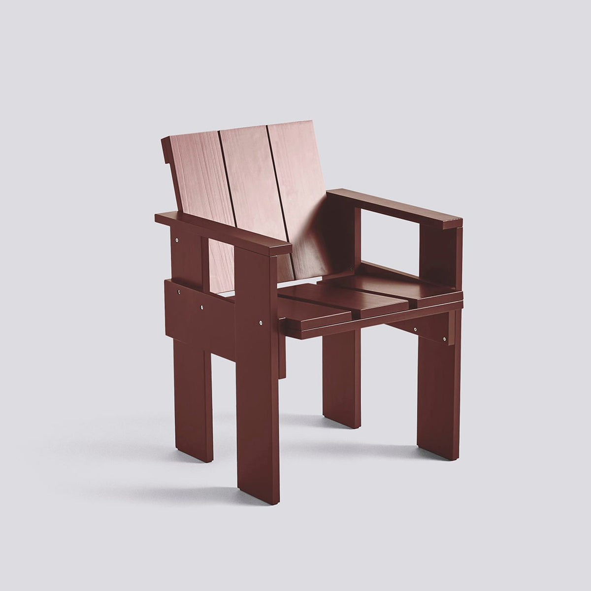 Crate Stol Iron red – massiv furu med vattenbaserad lack